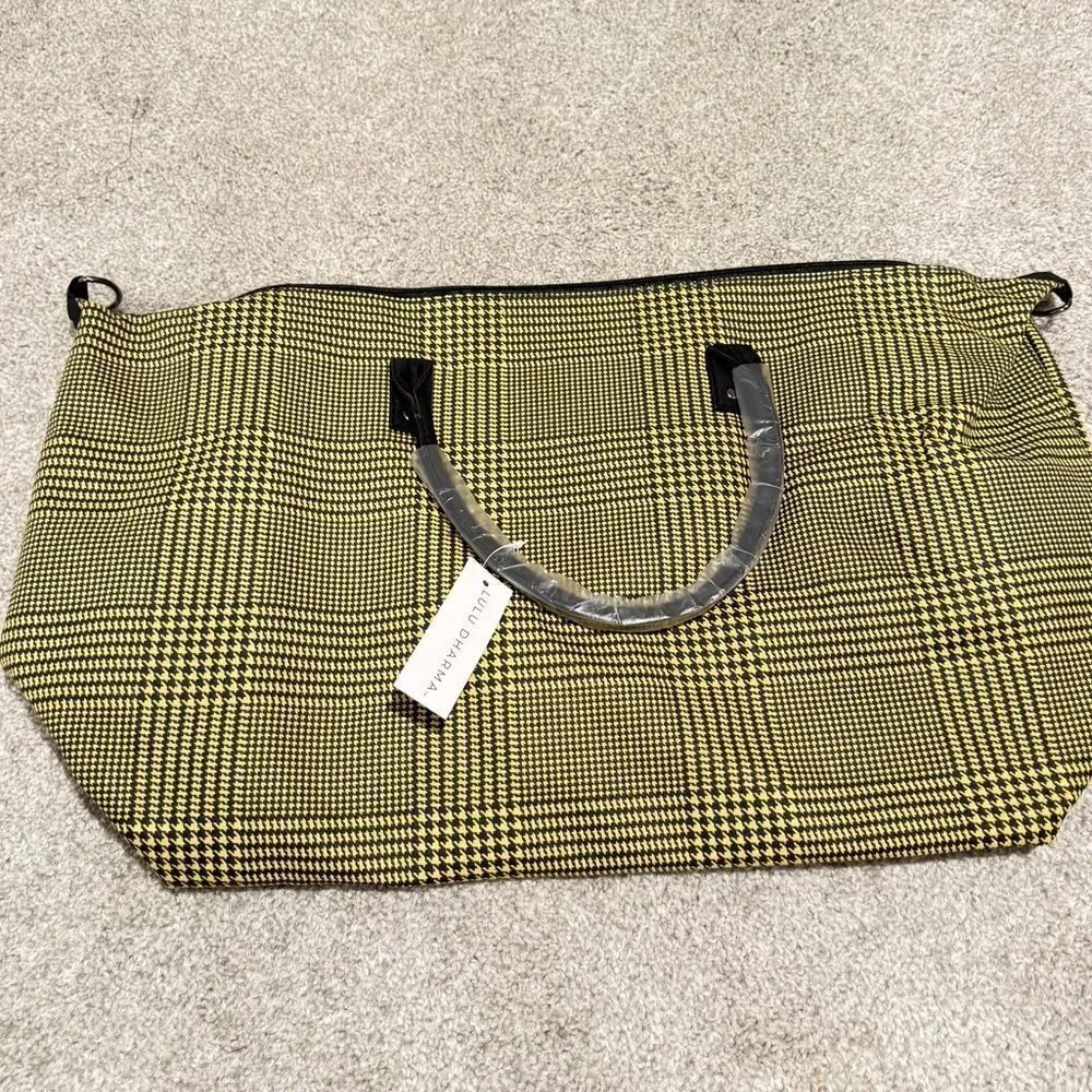 NWT Lulu Dharma Yellow plaid‎ Fraiser Weekender bag/tote!